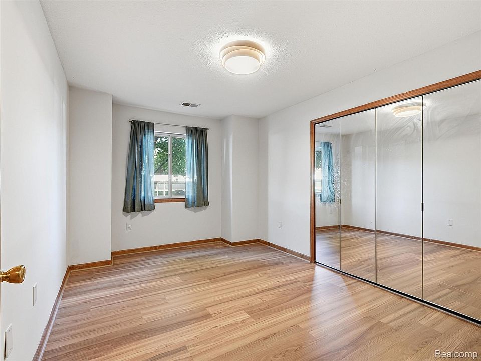 45849 Wildrye Ct Unit 4, photo 12