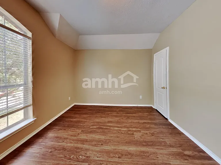 26004 Castle Meadow Ln — Photo 16