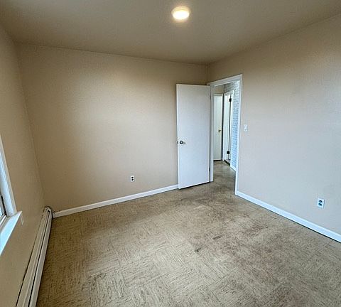 5th image of 307 Chestnut St Floor 3