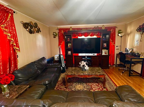 (undisclosed Address)