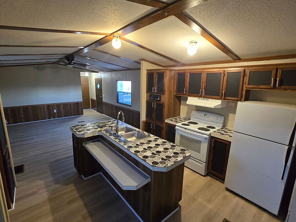 1st image of 406 Mount Vernon Dr