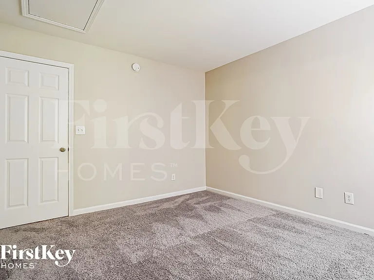 5048 Babbling Brook Dr — Photo 15