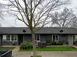 1334 W Church St, Stockton, CA
