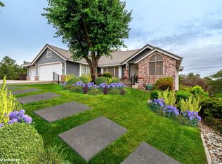 1495 Ridgeview Cir, Auburn, CA 95603