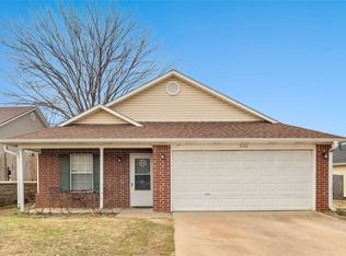 806 SW Krug Rd, Bentonville, AR 72712