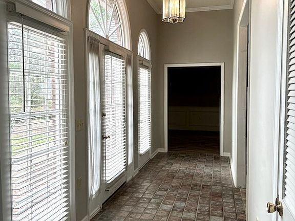 5th image of 1609 Golf Club Ext