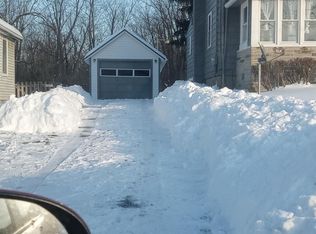 6148 Spring St, Ravenna, OH 44266