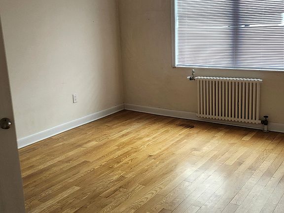 2nd image of 43-23 42nd St #608