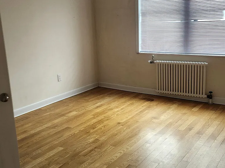 43-23 42nd St #608 — Photo 2