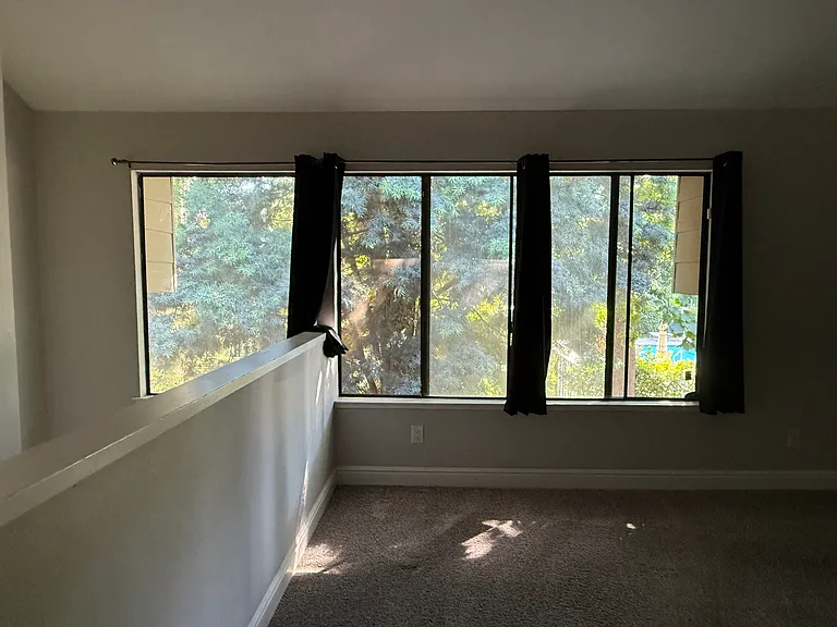 750 Lincoln Rd — Photo 18