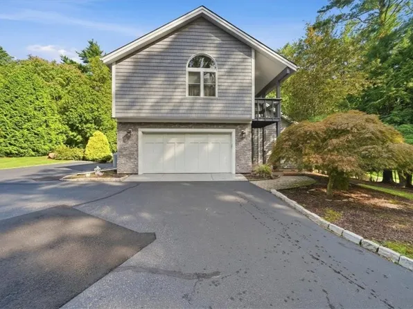 653 Ten Rod Rd, Exeter, RI 02822