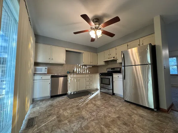 4489 Applewood Ave, Grand Rapids, MI 49508