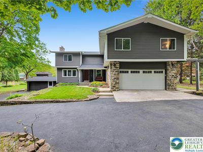 2242 Church Rd, Bethlehem, PA, 18015