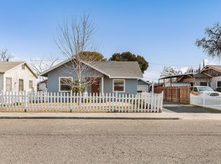 210 S Oakhurst St, Visalia, CA 93292