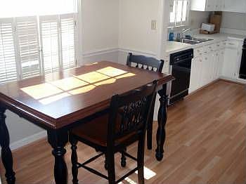 3rd image of 7301 Hackberry Ln
