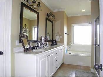 2nd image of 5948 Toria Dr