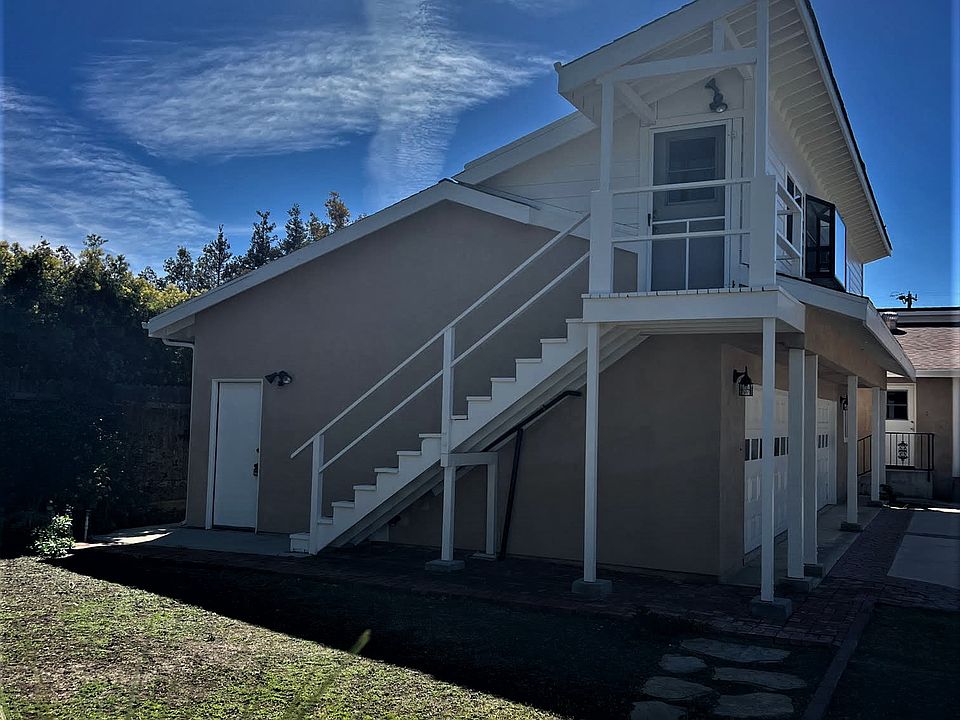 1st image of 1415 E Hillcrest Dr #2