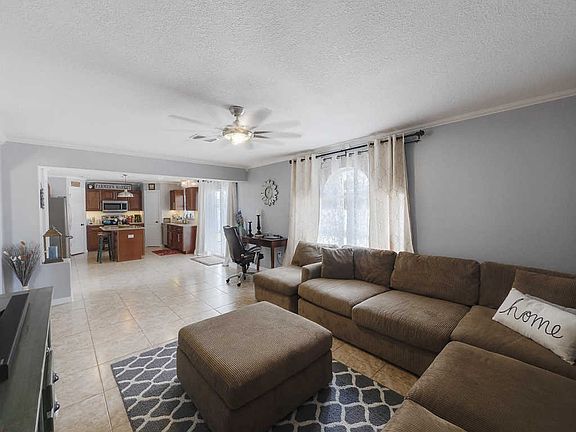 5th image of 1013 SE Bywood Ave