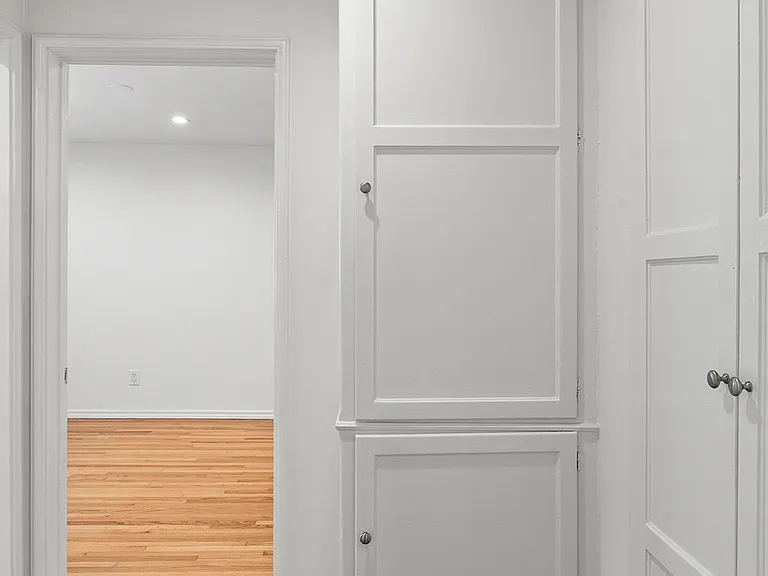 1235 N Harper Ave #25 — Photo 10
