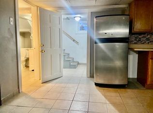 71 Marion Ave #1B, Providence, RI 02905