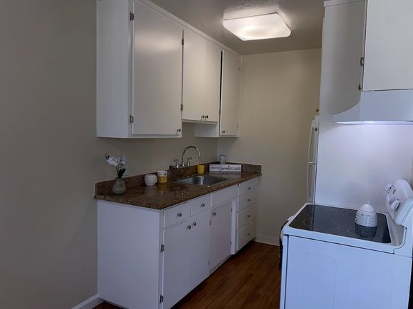 66 W Rincon Ave APT D