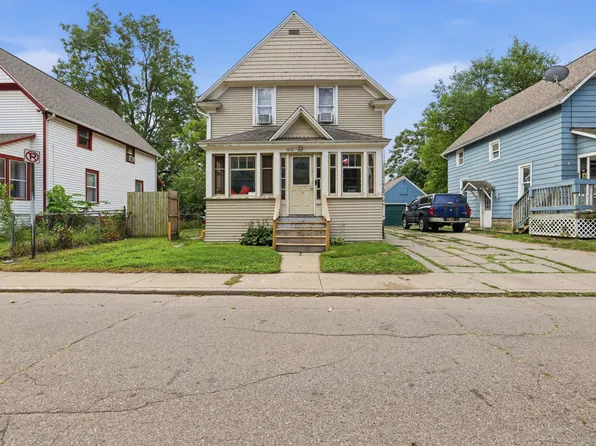 1612 Hays Park Ave, Kalamazoo, MI 49001
