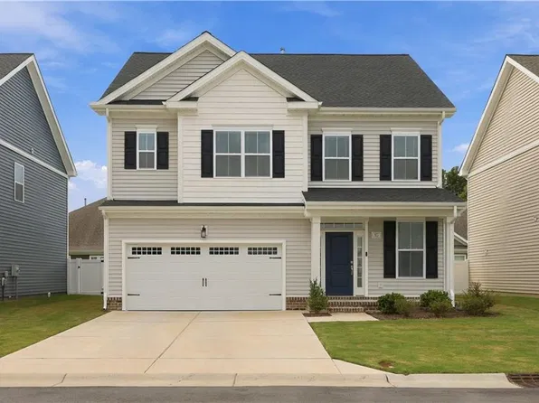 933 Brenner Rd, Chesapeake, VA 23320
