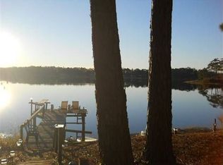 15844 NW Lakeview Ln, Bristol, FL 32321