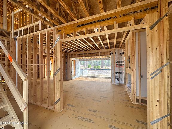 2nd image of 45 Beckett Ridge