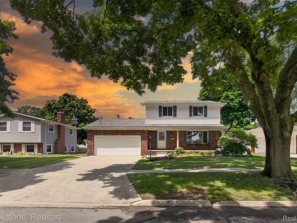 1st image of 1018 Virginia Ave