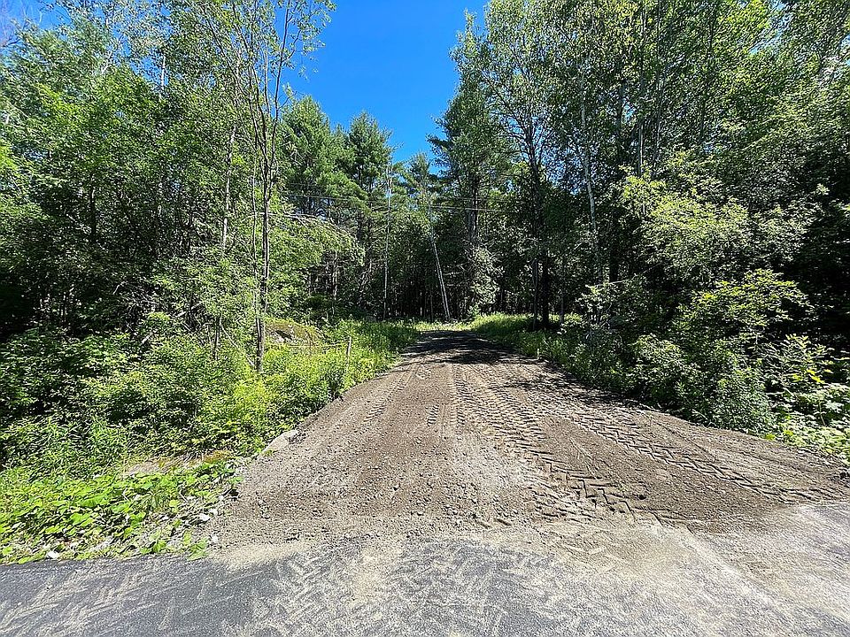 2nd image of 28 Harry Allen Rd