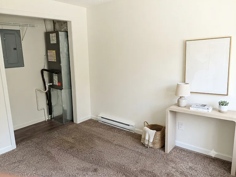 4810 Red Rooster Ln #U — Photo 6