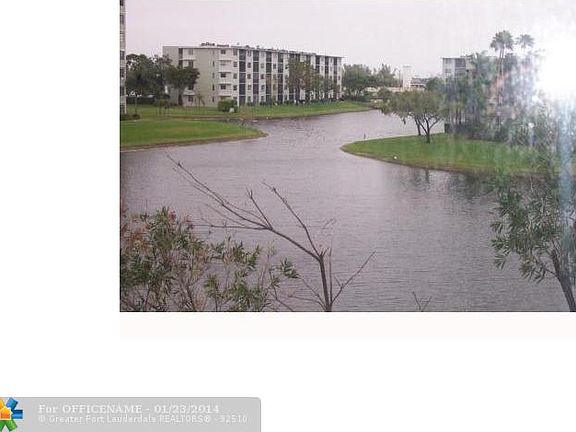 3rd image of 2309 S Cypress Bend Dr APT 515B