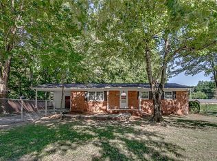 2250 Danny Bell Rd, Asheboro, NC 27205