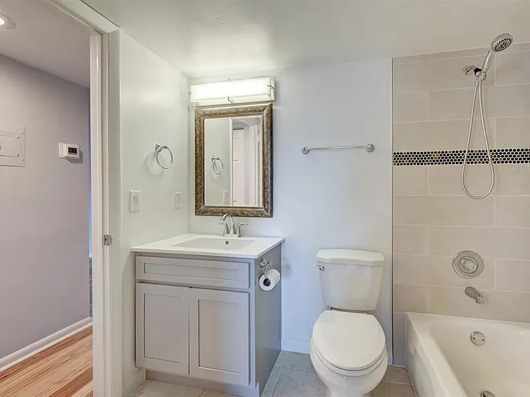 342 Southwind Dr #216 — Photo 14