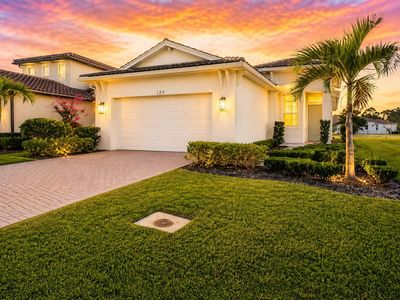 129 SE Strada Cervaro, Pt Saint Lucie, FL, 34952