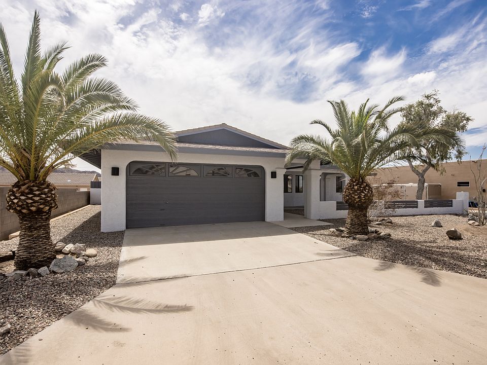1st image of 3062 Shoshone Dr