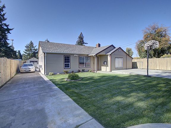 3rd image of 6102 NE 112th Ave