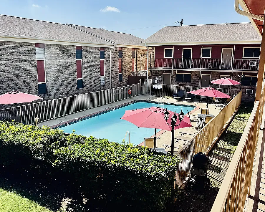 Windmill Park Apartments