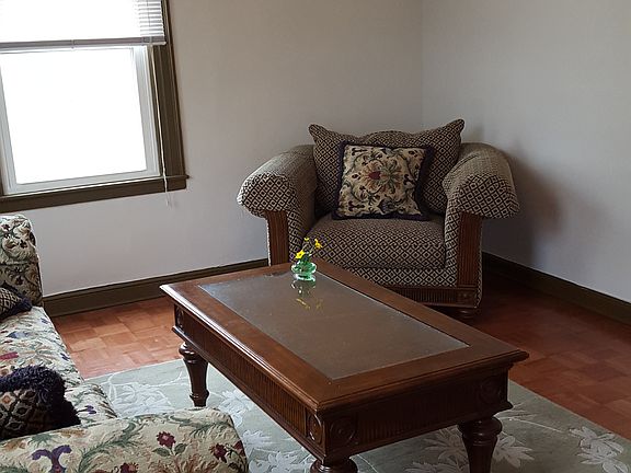 1 of 2 livingrooms 