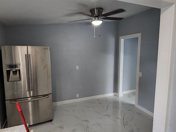 miami-florida-2057620878 picture