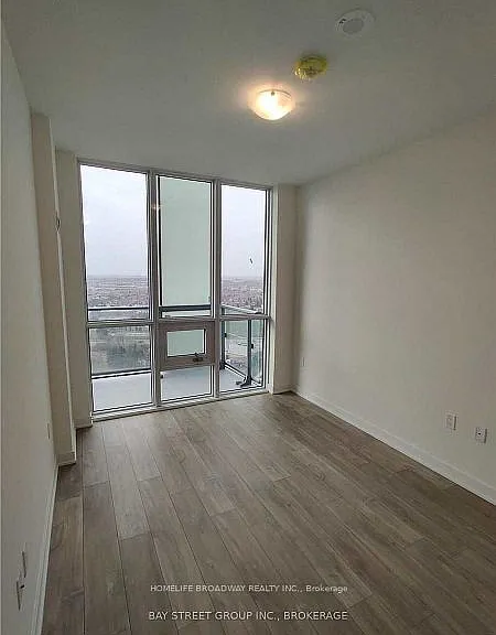 4699 Glen Erin Dr #Penthouse 05 — Photo 7
