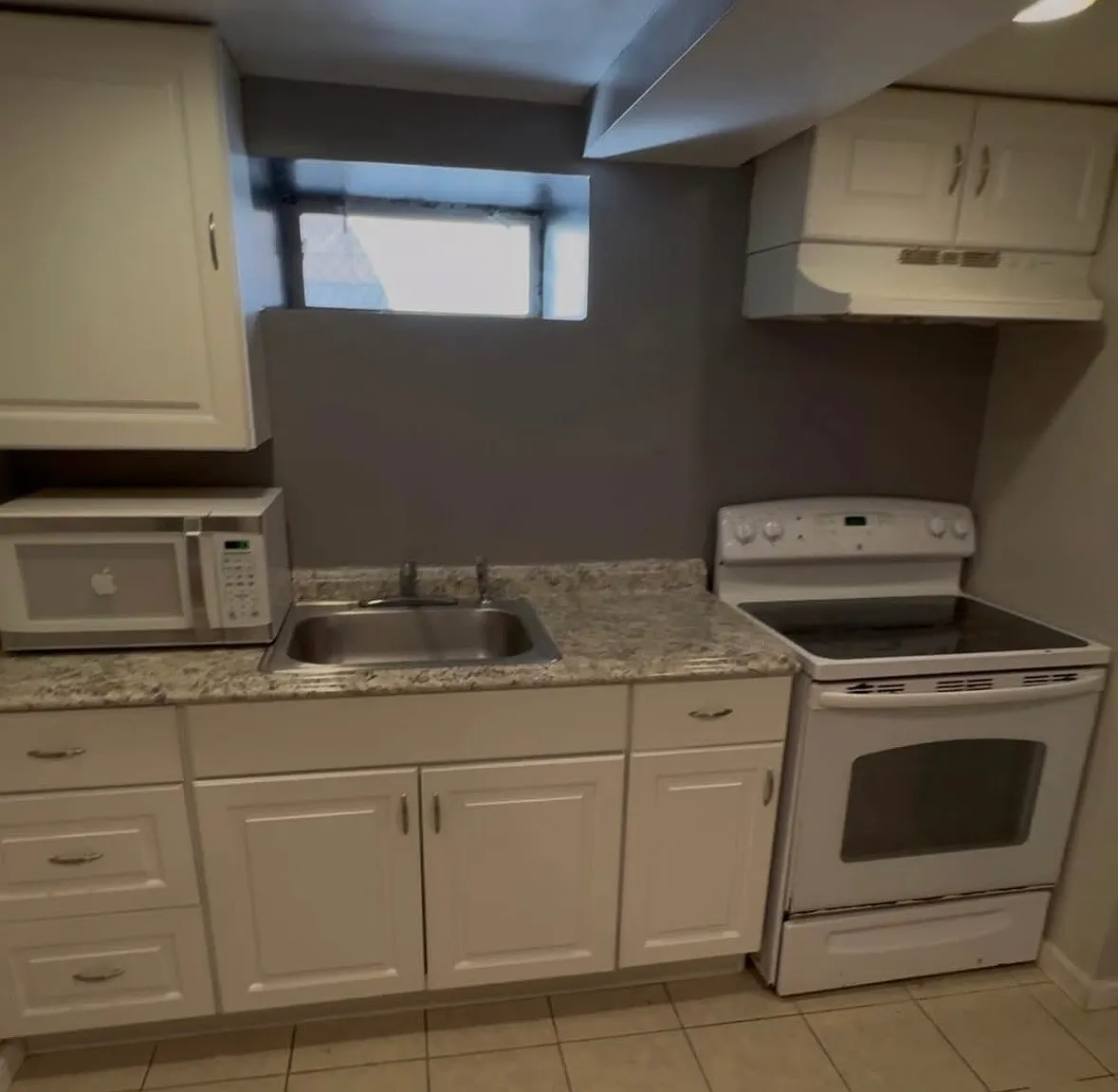 2 bed, $2,100 — Photo 1