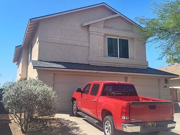 3rd image of 4900 W Hurston Dr