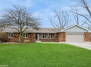 193 Chestnut Dr, Frankfort, IL 60423