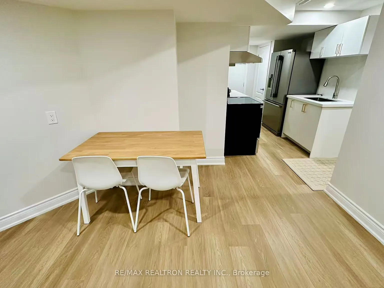 2 bed, $1,800 — Photo 4