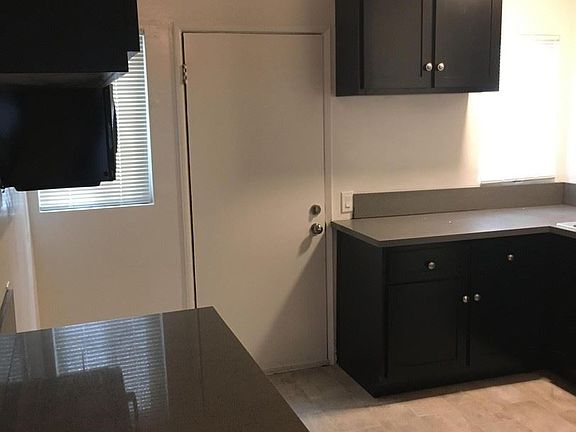 4th image of 4040 Palmwood Dr APT 6