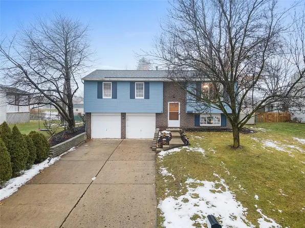 105 Heston Dr, Cranberry Township, PA 16066