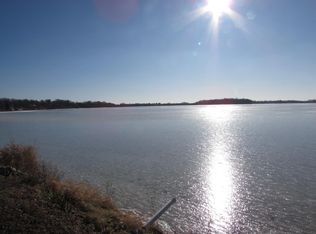 23311 N Shore Dr, Kansasville, WI 53139