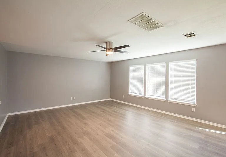 2621 Sundance Dr — Photo 14